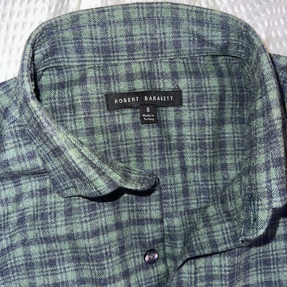 Robert Barakett Mens small Green Button Shirt Long Sleeve Soft Plaid